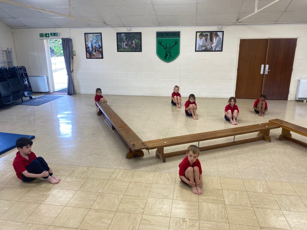 Exploring the apparatus and tackling the tuck shape!, Copthill School