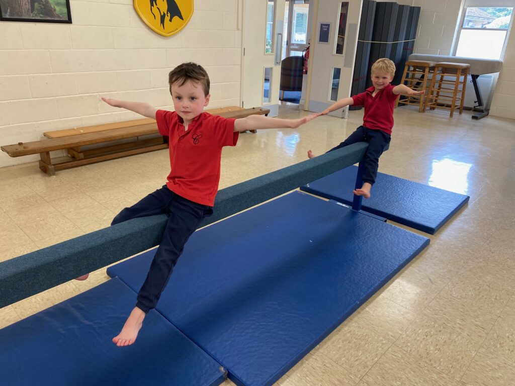 Straddle shape ideas on the apparatus!, Copthill School