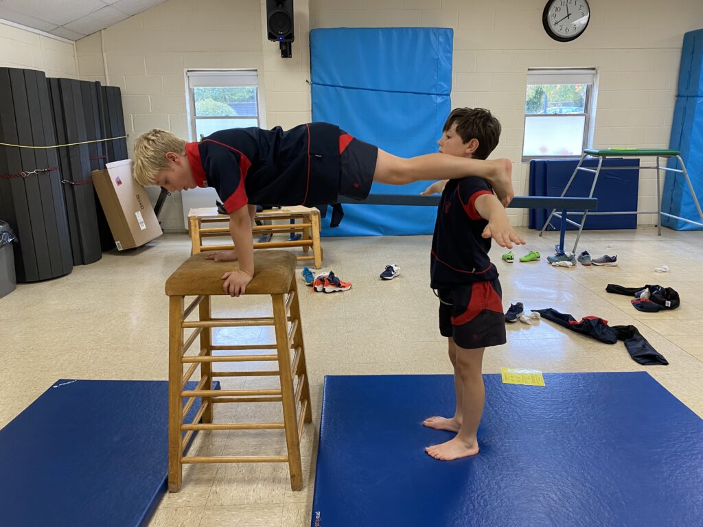 Yr6 pair balances, Copthill School