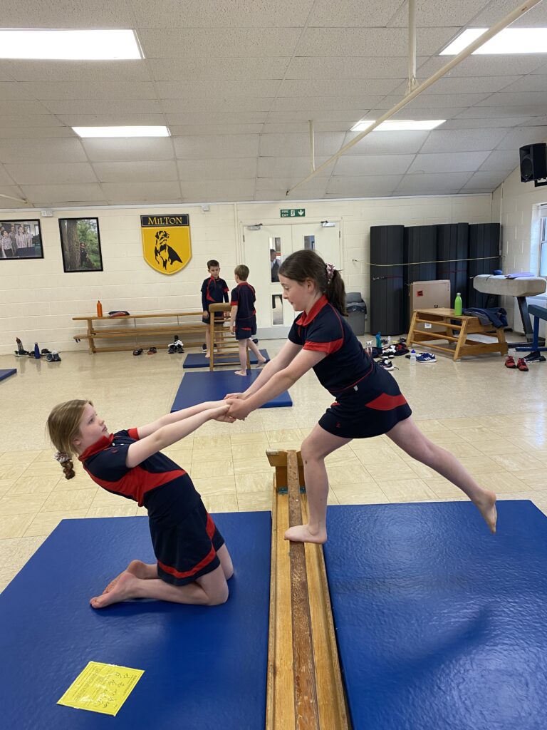 Yr6 pair balances, Copthill School