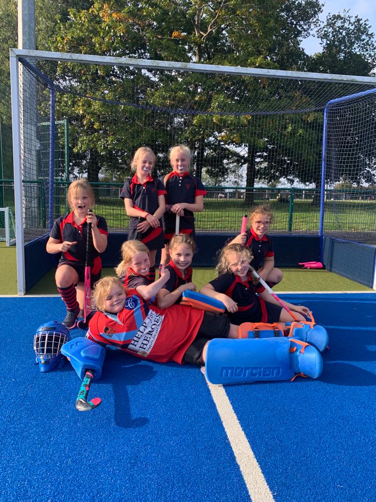 Ratcliffe hockey on mass!, Copthill School