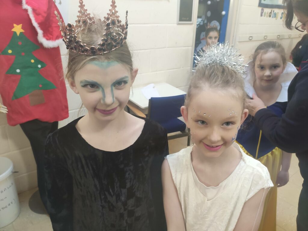 The Christmas Play &#8211; &#8216;Snow White and the Seven Snow Flakes!&#8217;, Copthill School