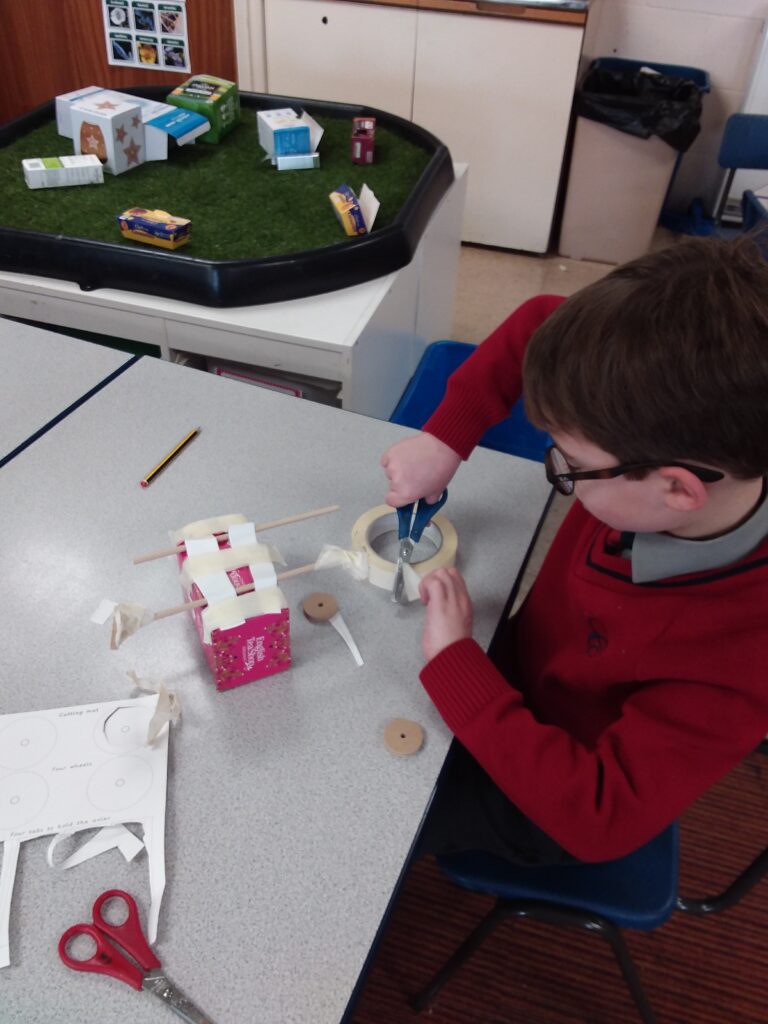 Creating expedition vehicles for Sir Ranulph&#8217;s next adventure!, Copthill School