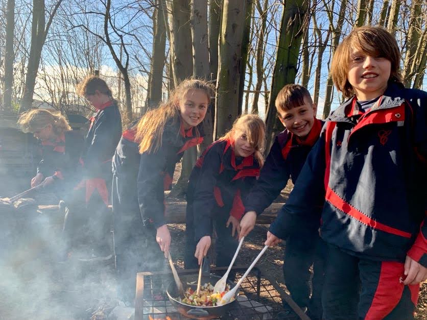 Y6 Native American experience, Copthill School