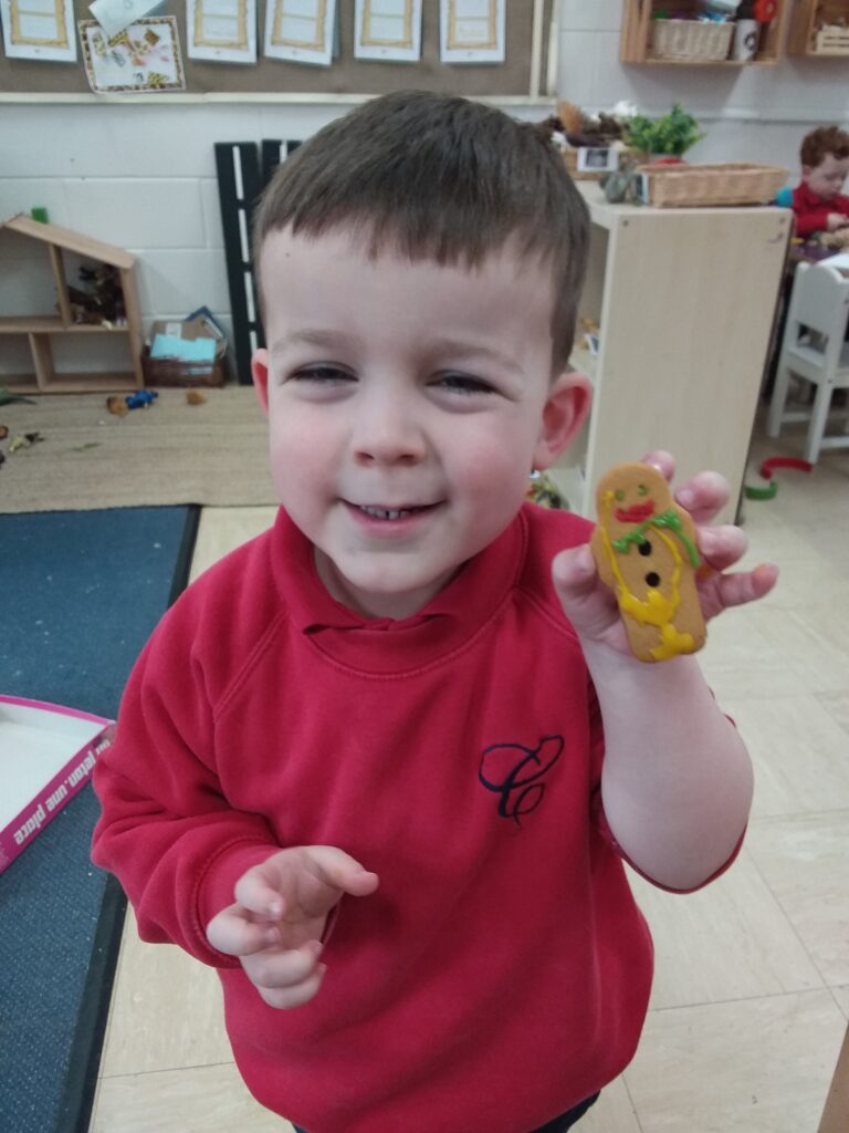 Gingerbread People Decorating, Copthill School