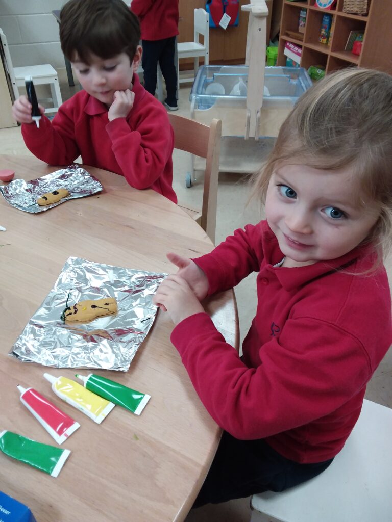 Gingerbread People Decorating, Copthill School