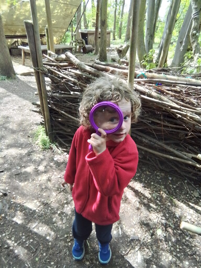 Knots and Minibeast Hunting in the Forest!, Copthill School