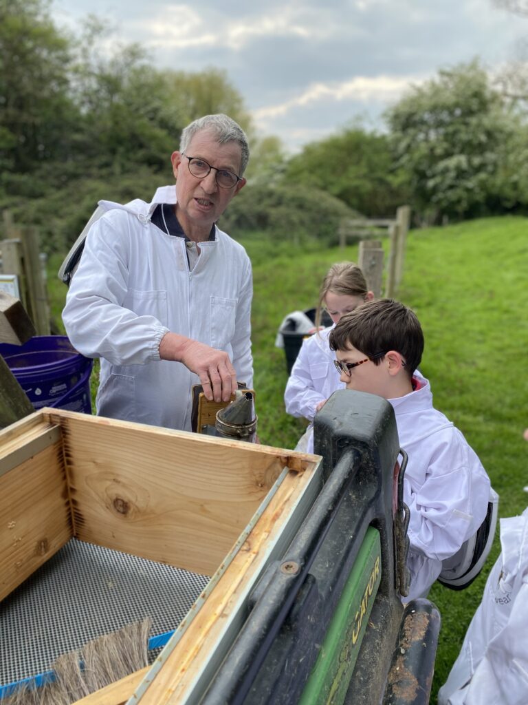 Beekeepers meet the bees!, Copthill School