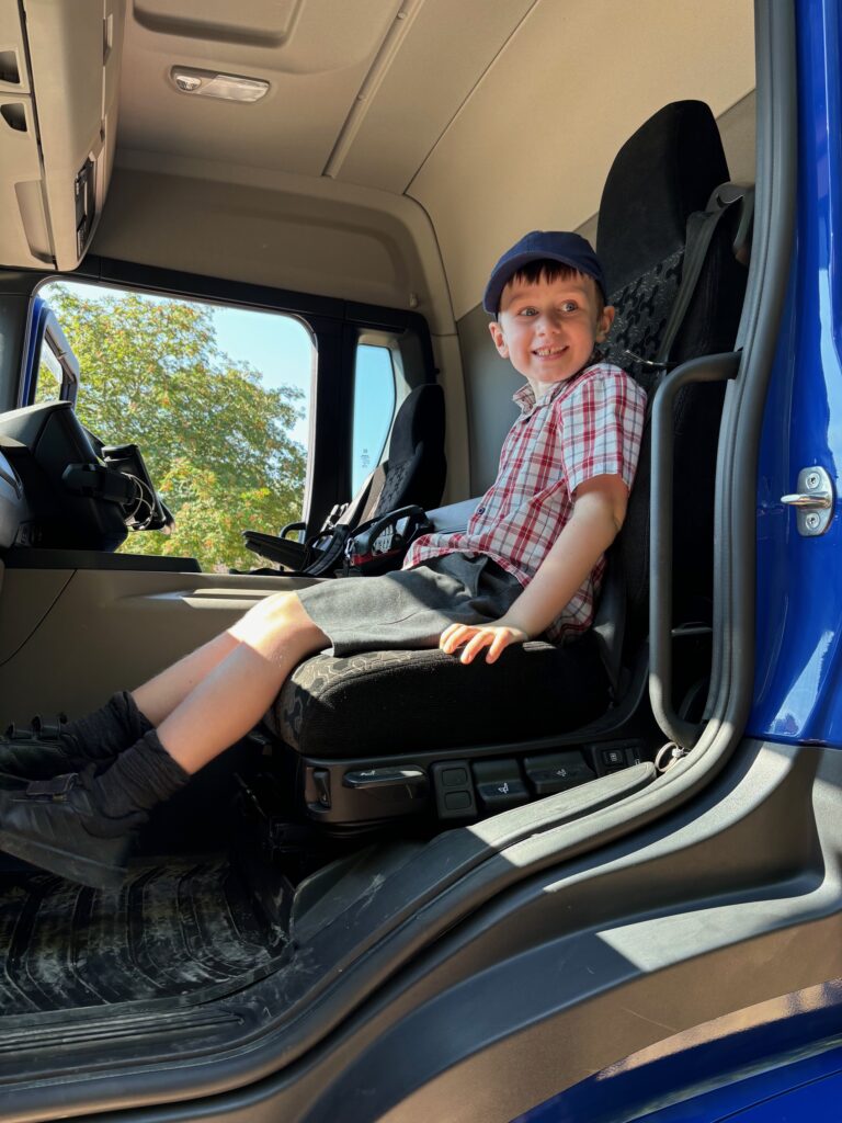 Exploring a lorry!, Copthill School