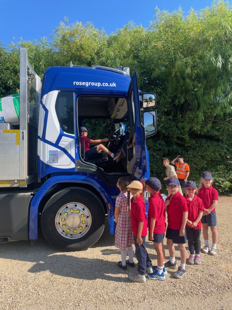 Exploring a lorry!, Copthill School